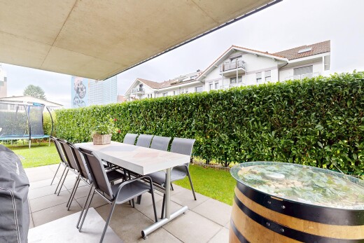 terrasse mit overcast, trampolin, essbereich im freien, from property, und terrasse