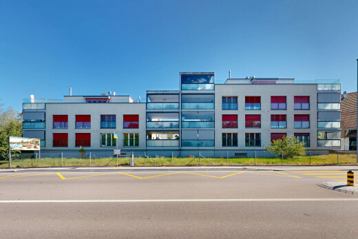 außenansicht mit bordsteine und day time