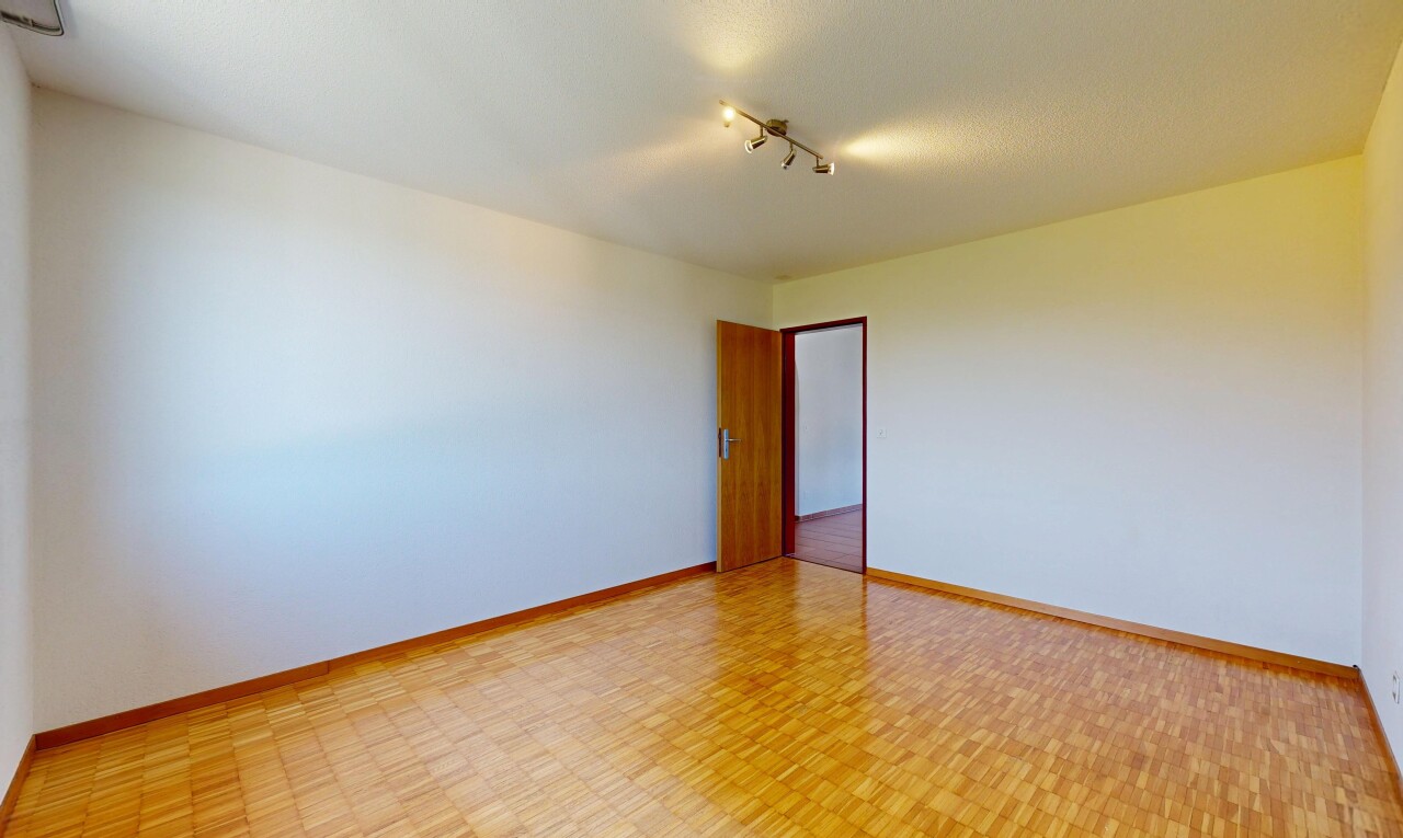 leerer raum mit gipskartonwand, drywall, inside property, sockelleisten, und baseboards wall