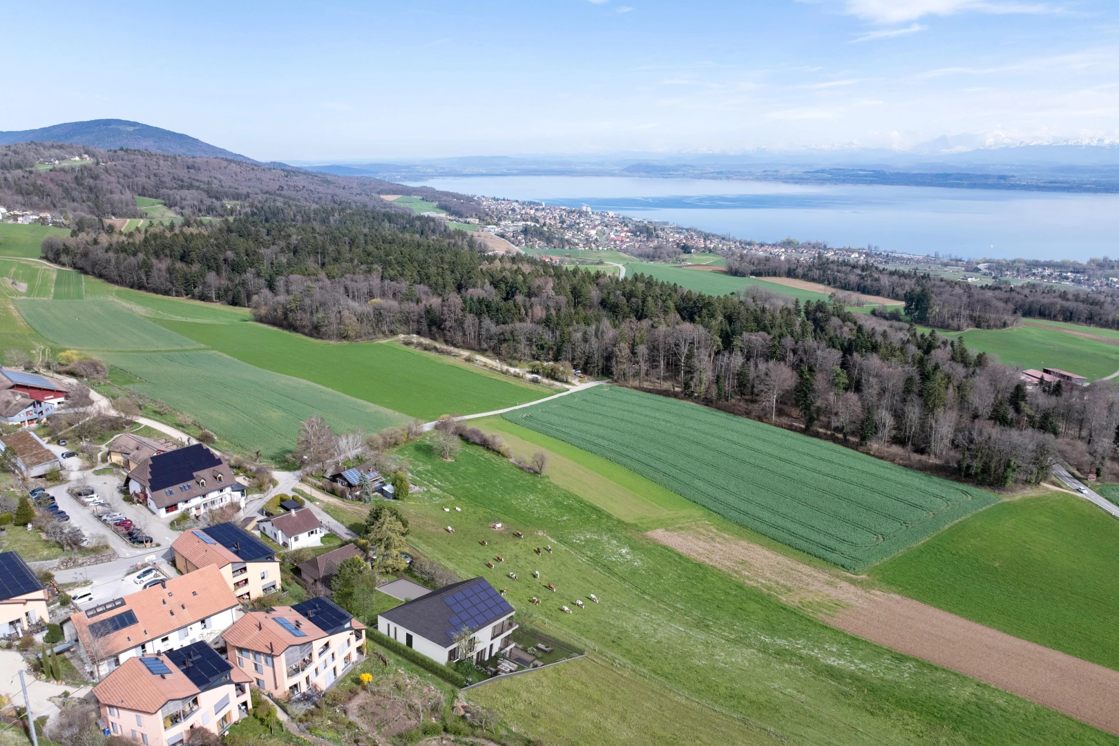 mountain view featuring a nearby body of water