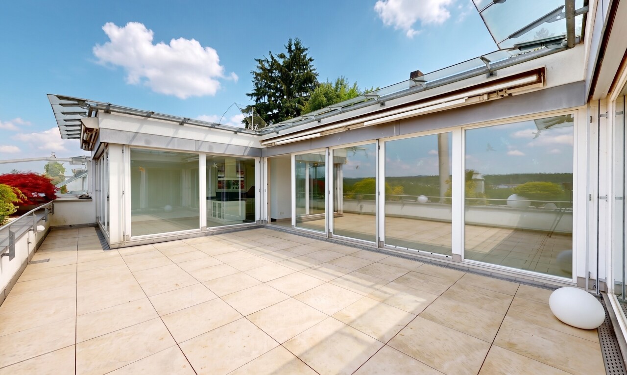 terrasse mit day time und from property