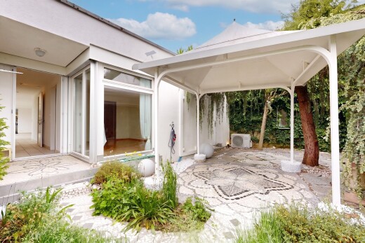 terrasse mit pavillon, from property, day time, und terrasse