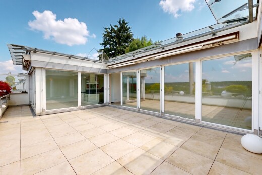 terrasse mit day time und from property