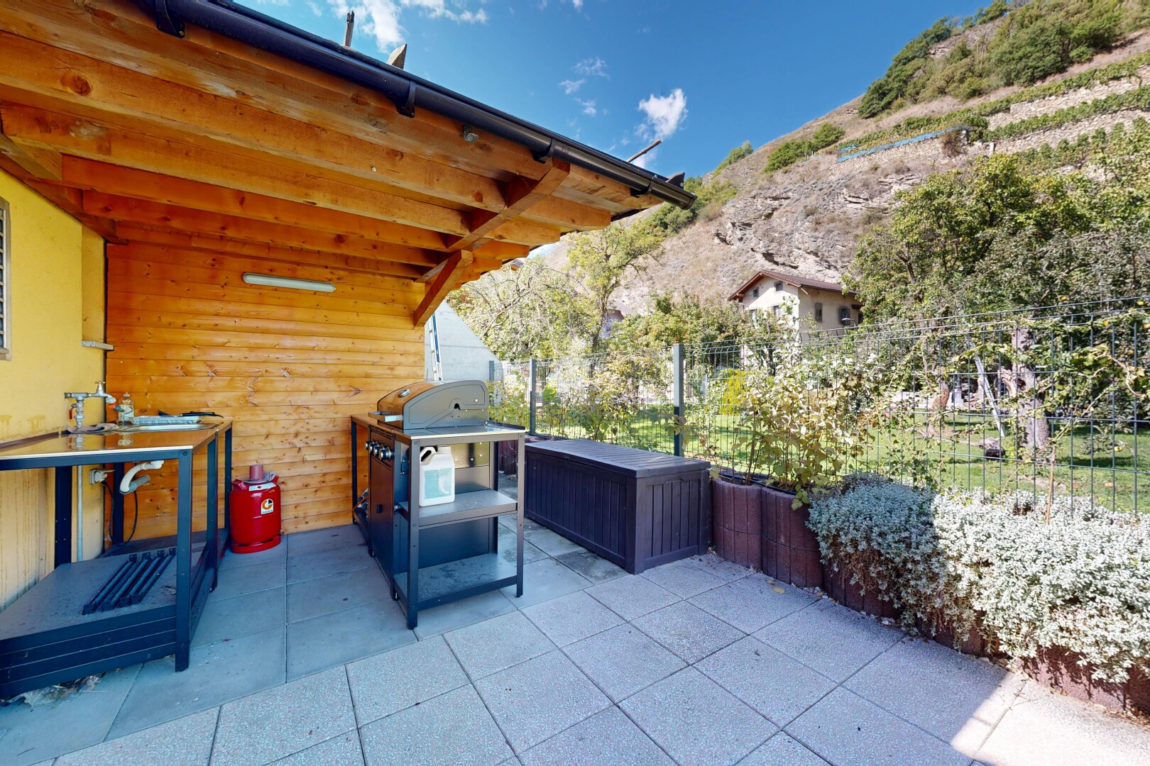 terrasse mit day time, terrasse, und zaun