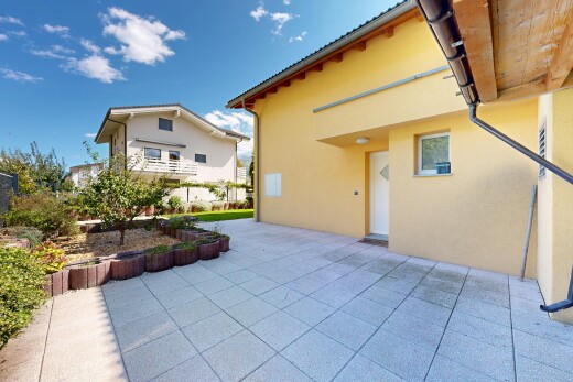 terrasse avec day time et property visible