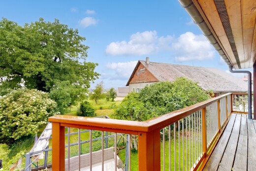 balcon avec day time, balcon, et from property