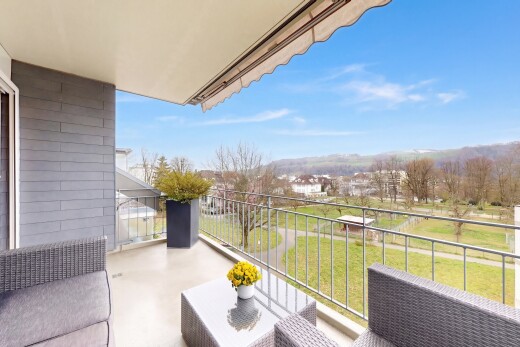 balcony with an outdoor lounge area