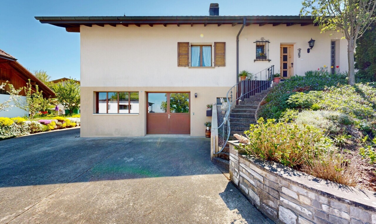 outdoor house with stucco siding