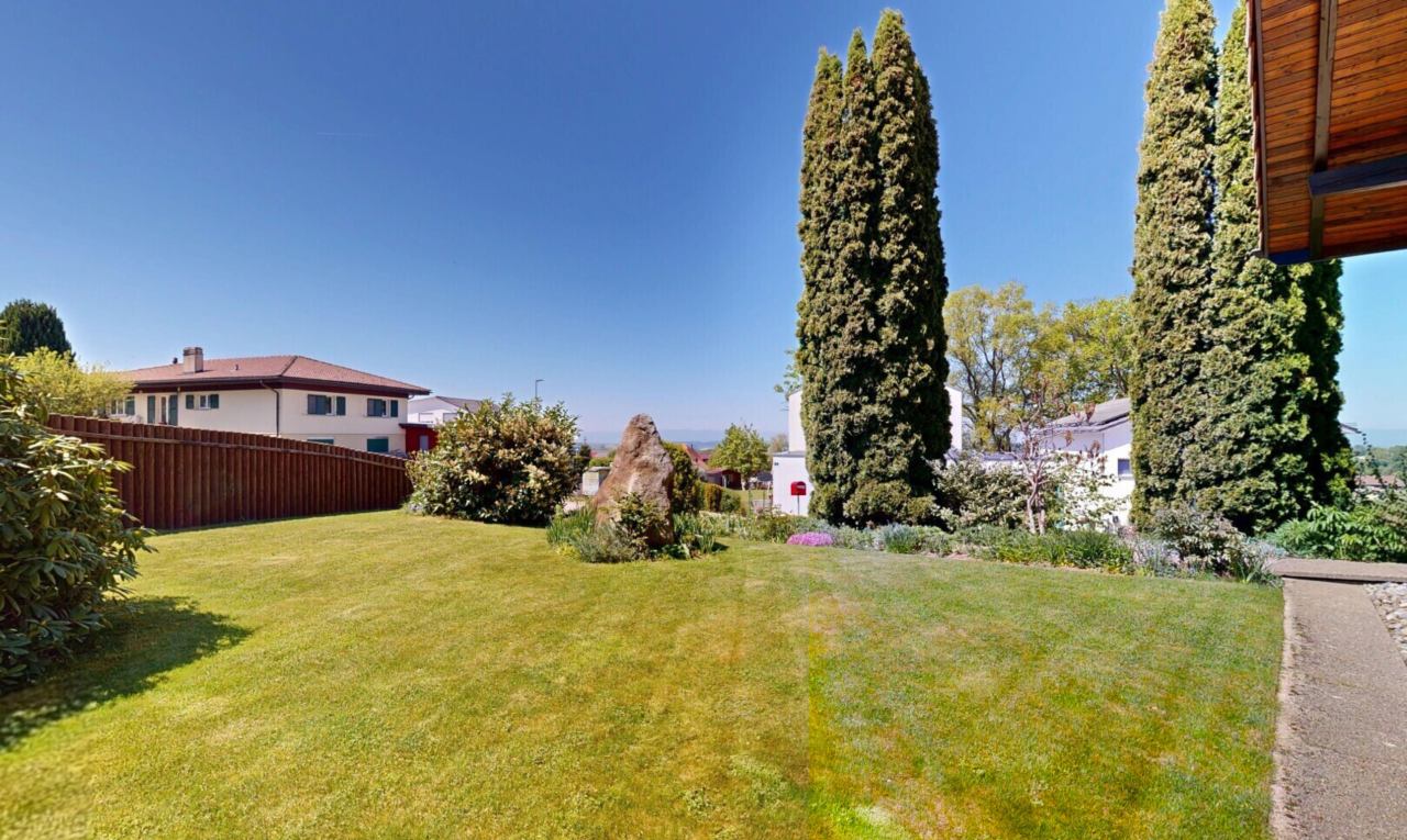 view of garden