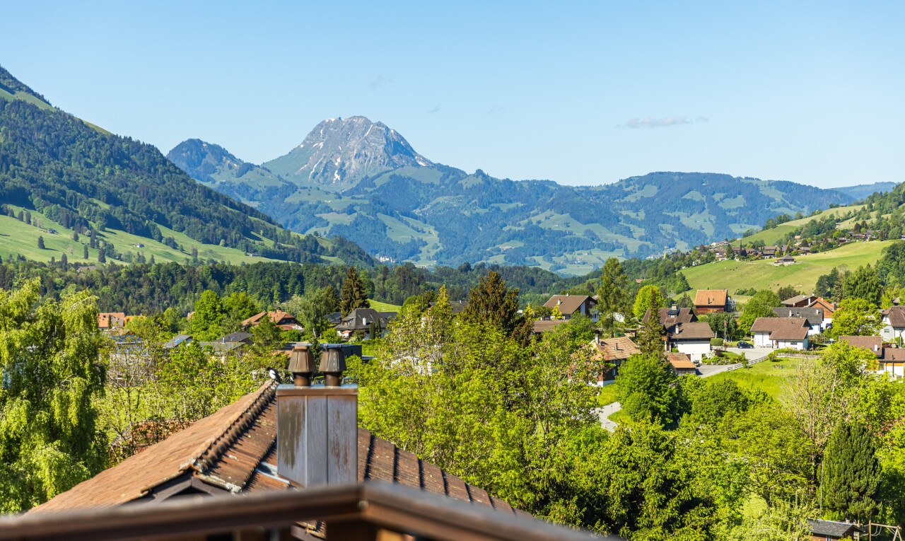 vue sur la montagne avec day time, from property, mountain view, et vue sur la montagne