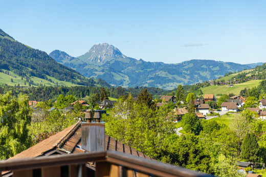 vue sur la montagne avec day time, from property, mountain view, et vue sur la montagne