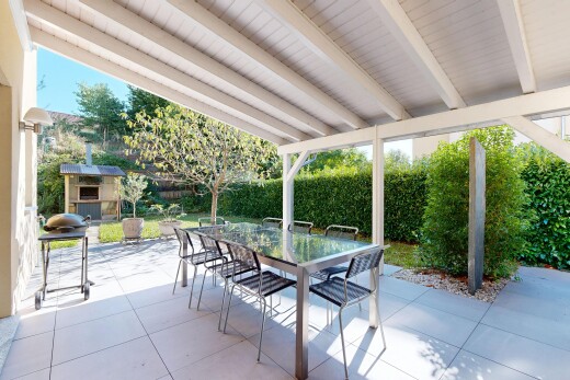 terrasse avec terrasse, gril, cheminée, from property, et coin repas extérieur
