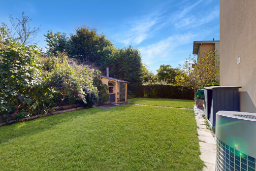jardin avec pelouse, day time, from property, et clôture