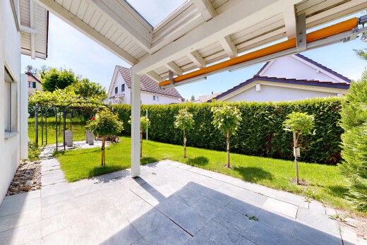 terrasse avec pelouse, from property, day time, clôture, et terrasse