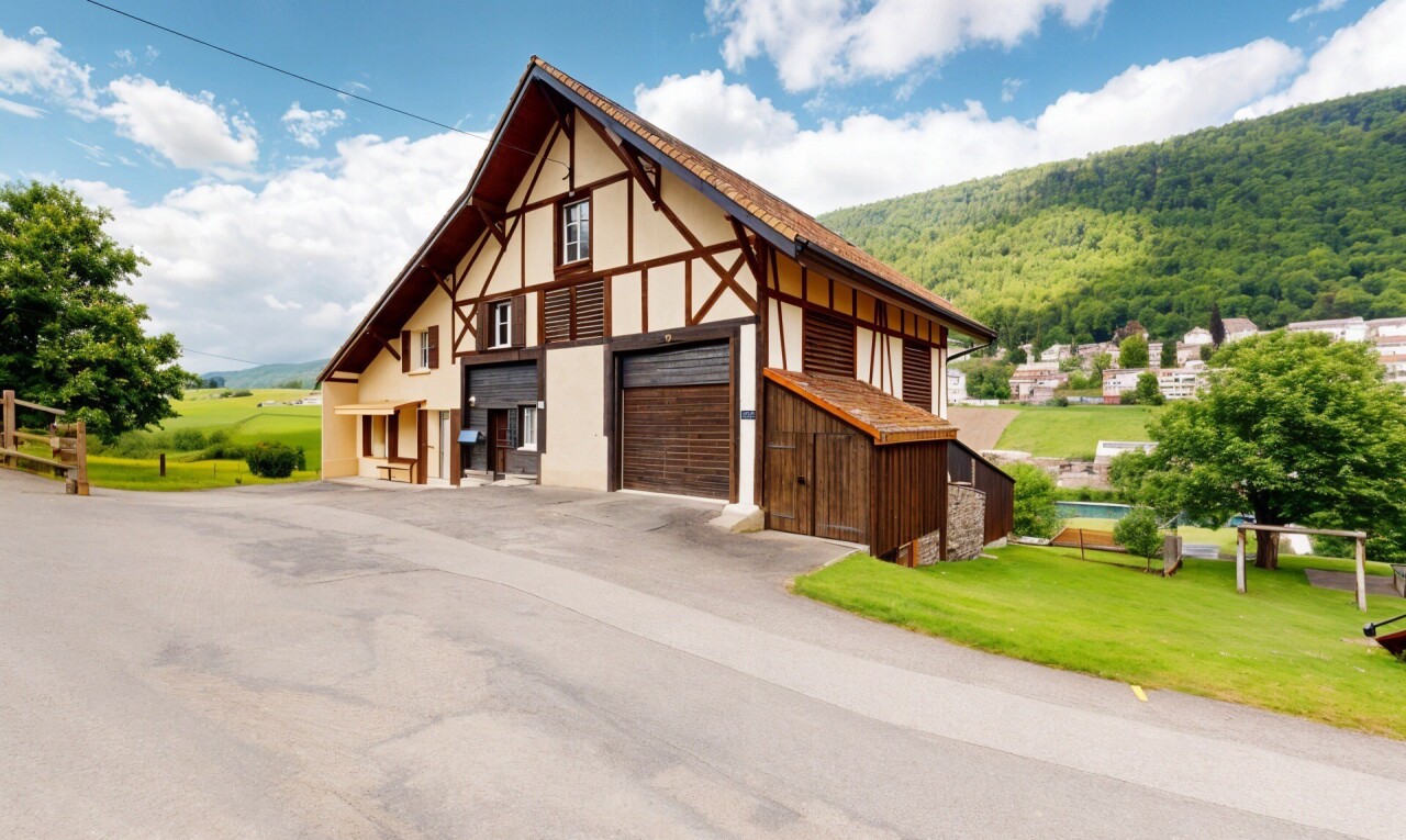 façade avec bardage en stuc, property visible, day time, allée, et pelouse