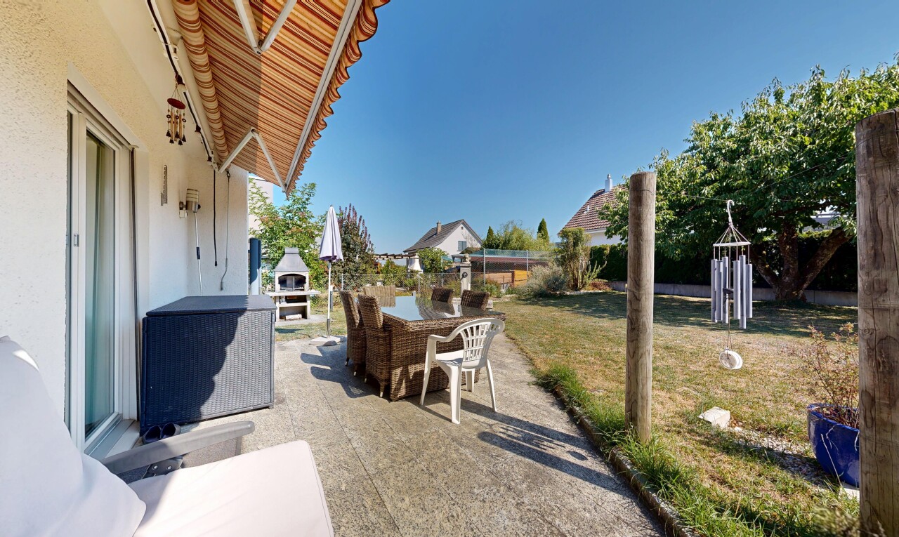 terrasse mit terrasse, from property, day time, und rasen