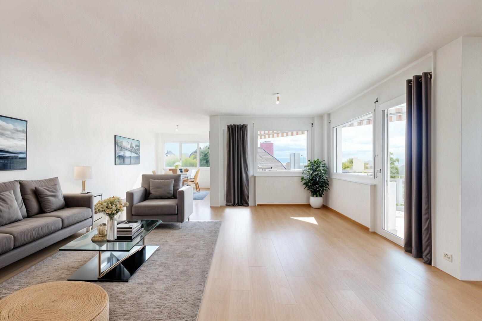 empty room with light wood-type flooring and baseboards