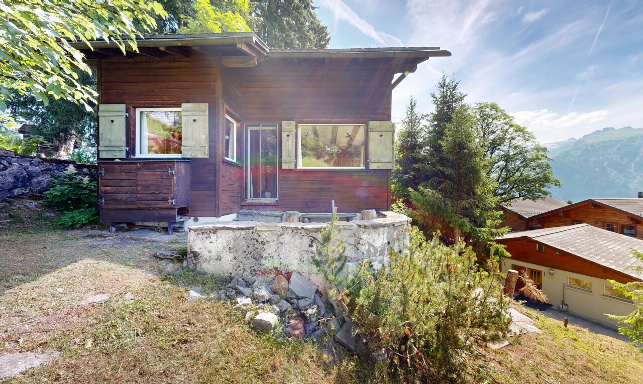 façade avec bardage en bois, bardage horizontal, property visible, et day time