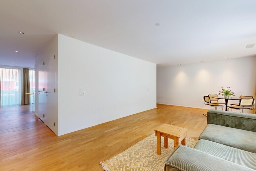 wohn- / esszimmer mit inside property, natural light, natürliches licht, drywall, und gipskartonwand