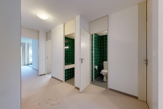 halle / korridor mit gipskartonwand, drywall, inside property, sockelleisten, und baseboards wall