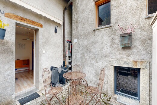 außenansicht mit property visible