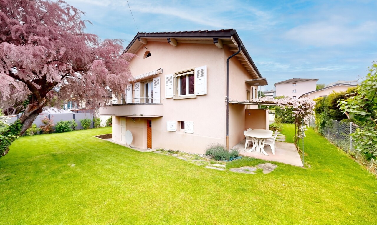 Strong potential for this family home located in Morges