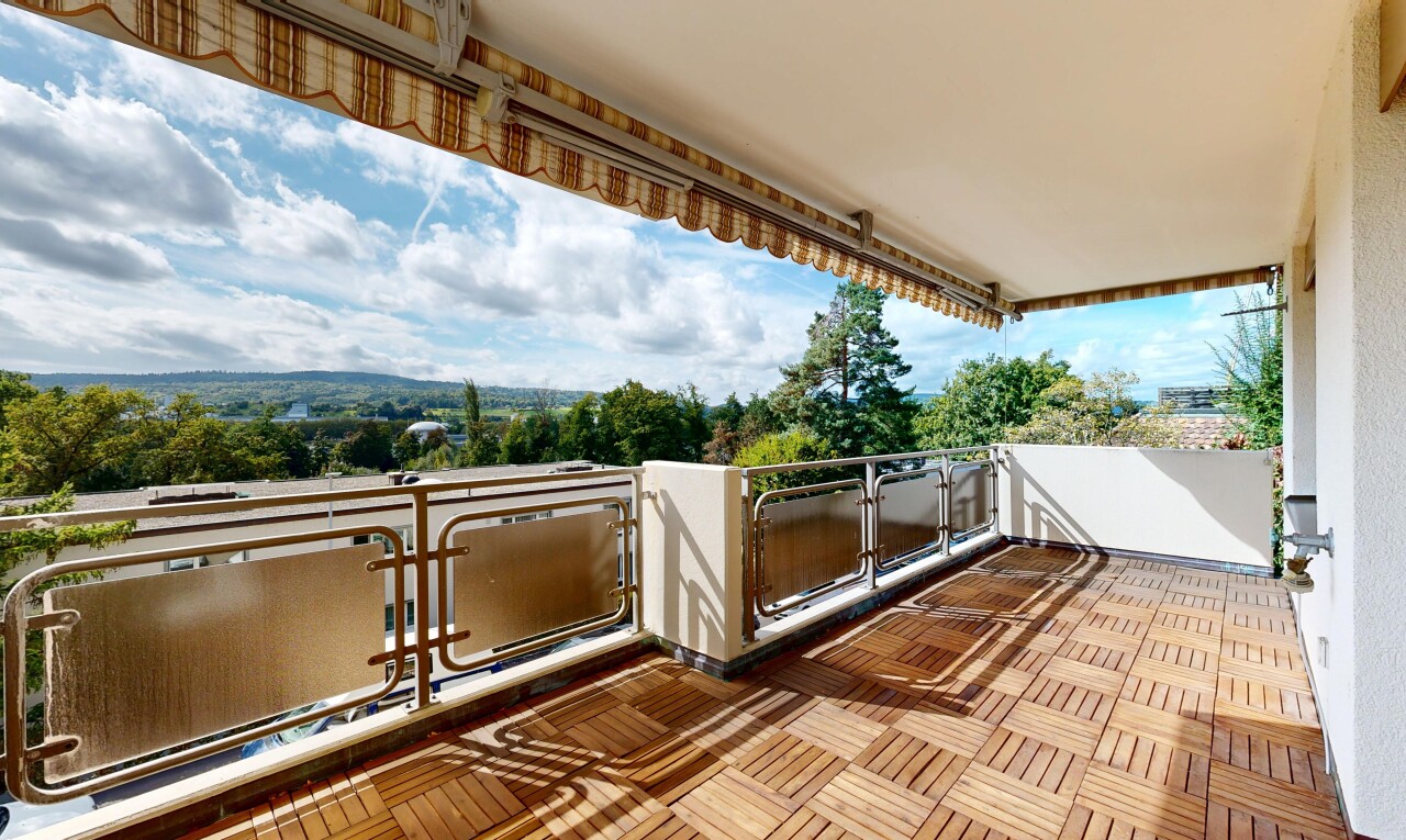 balkon mit day time, from property, und terrasse