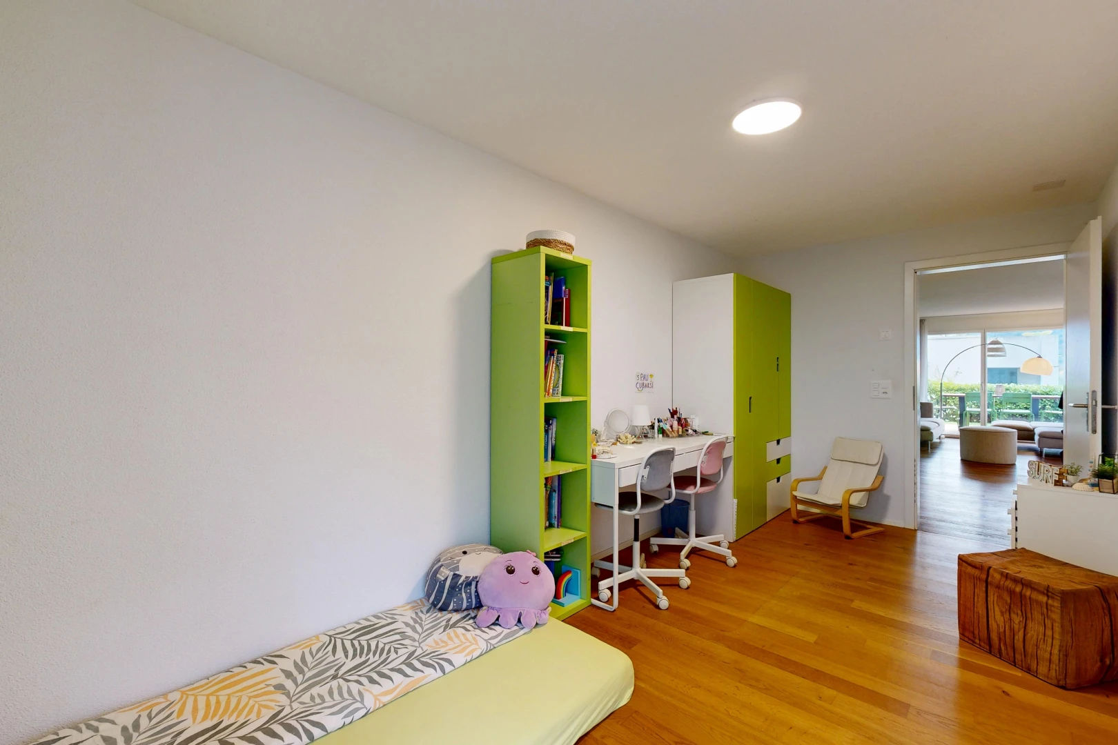 room / bedroom featuring light wood-style flooring and recessed lighting