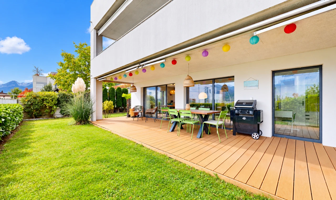 view of wooden deck with area for grilling and outdoor dining area