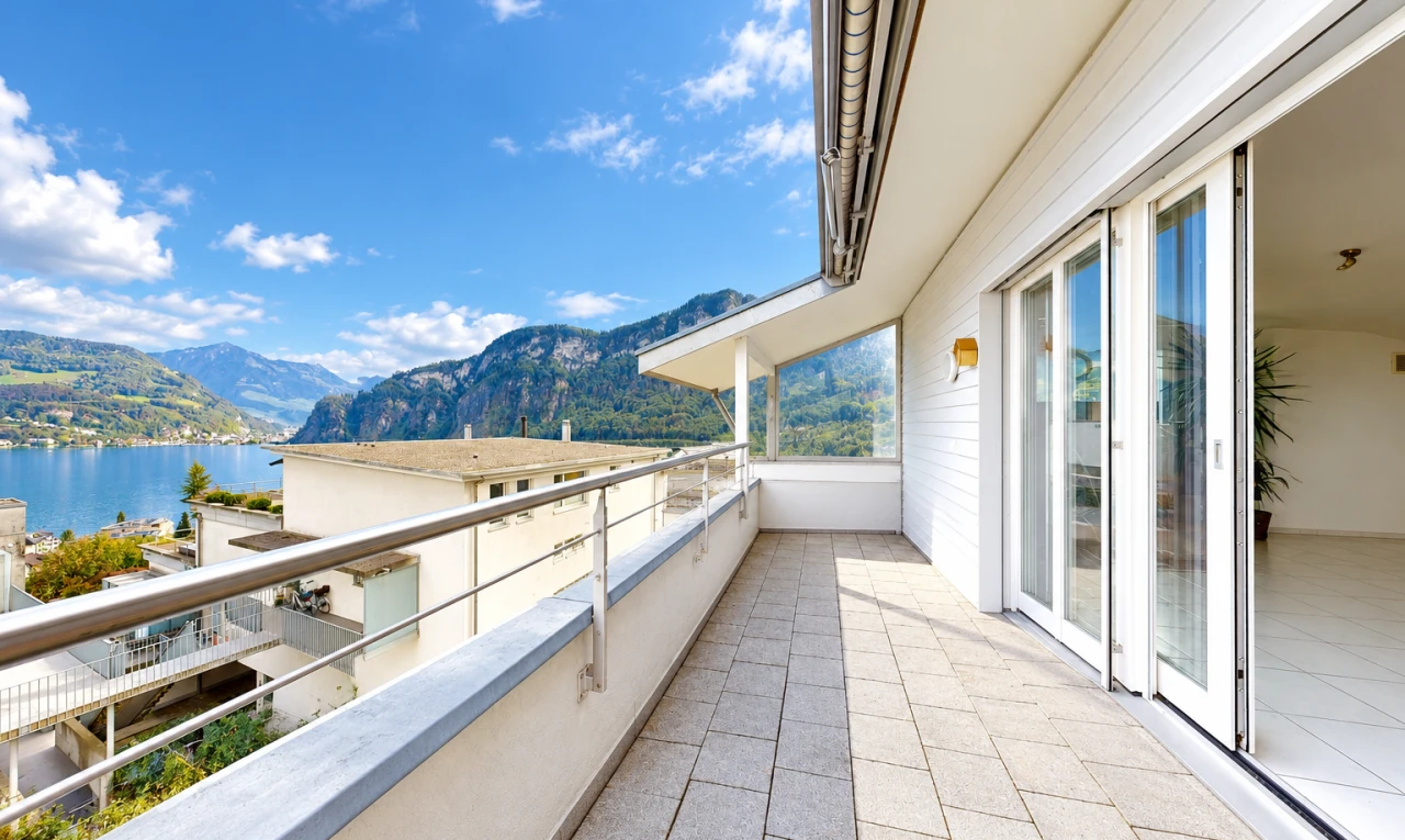 balkon mit blick auf die berge, mountain view, balkon, view focus, und day time