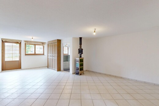 leerer raum mit natürliches licht, natural light, gipskartonwand, drywall, und inside property
