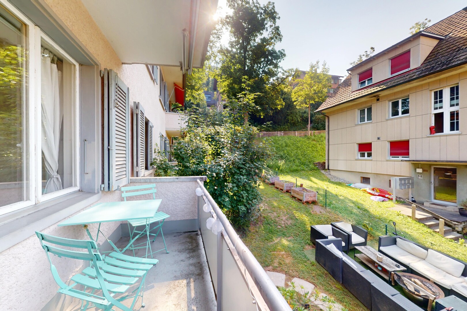 balkon mit balkon und from property