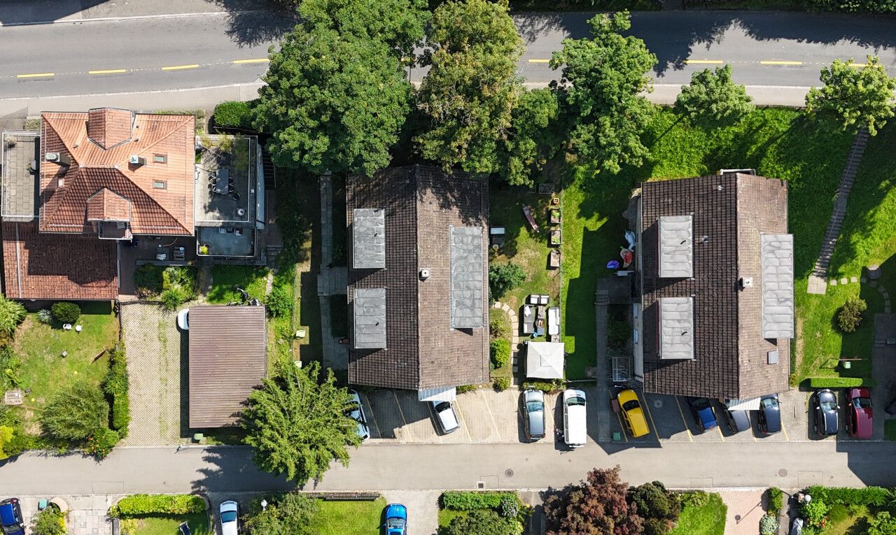 lage auf der karte mit aerial map