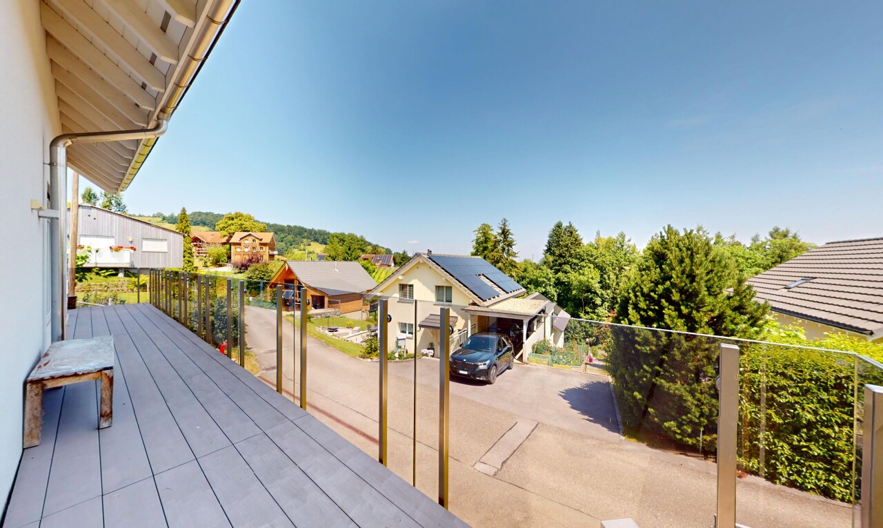 terrasse mit balkon, day time, from property, wohngebietblick, und residential view