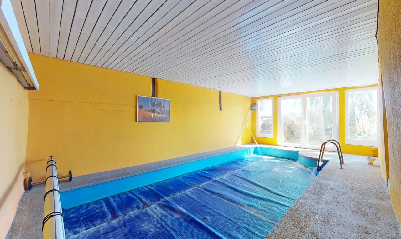 piscine avec rampe