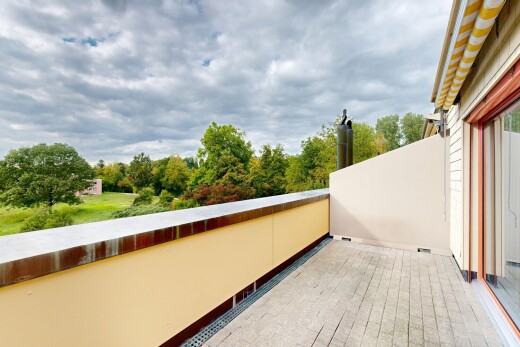 balkon mit from property, view focus, overcast, und deck