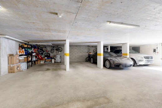 parking avec inside property et parking souterrain