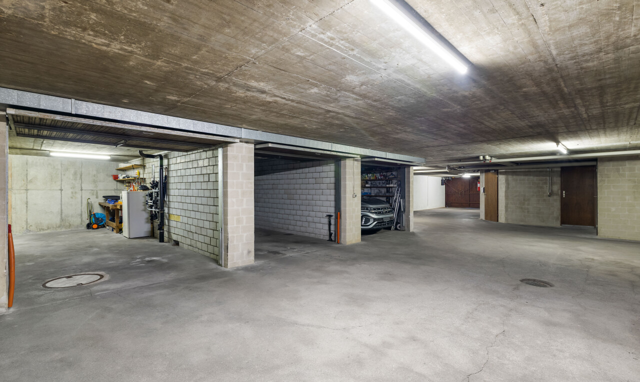 parken mit inside property und parkgarage