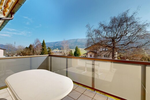 balkon mit from property, day time, und balkon