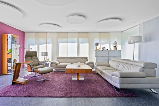 wohnzimmer mit inside community, natürliches licht, natural light, und rendered