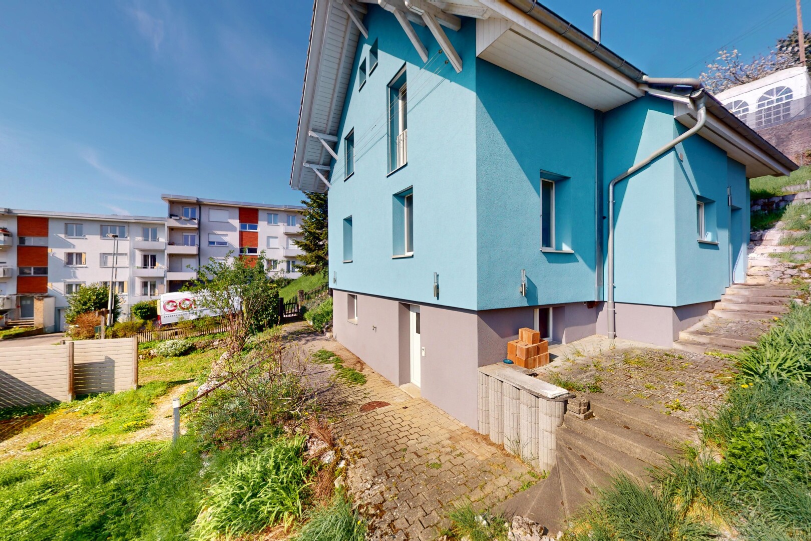 façade avec bardage en stuc