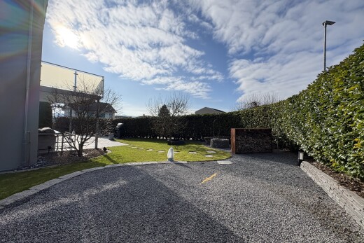 außenansicht mit from property und day time