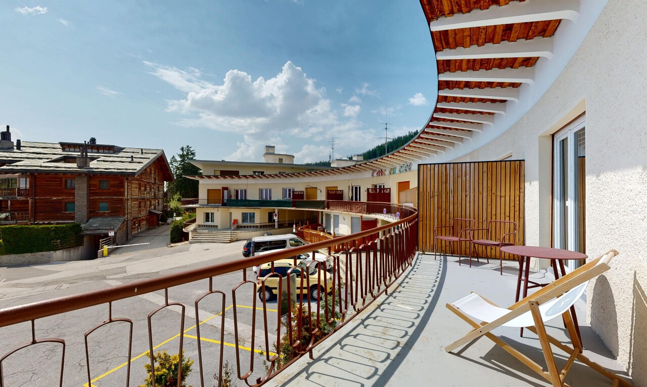 balkon mit day time, balkon, und from property