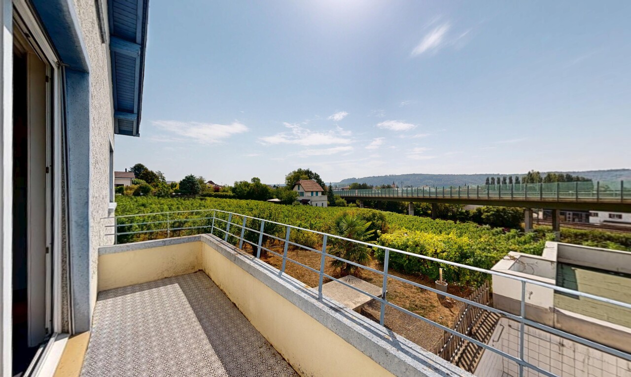 balcon avec balcon, view focus, day time, from property, et rural view