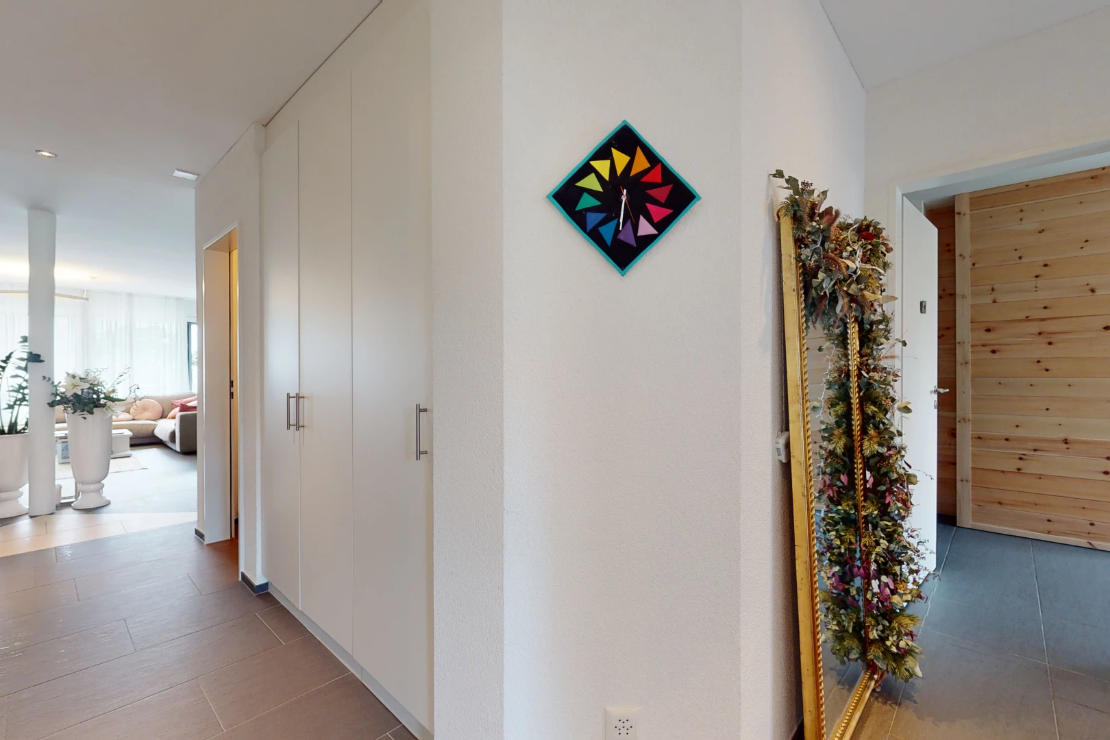couloir avec carrelage