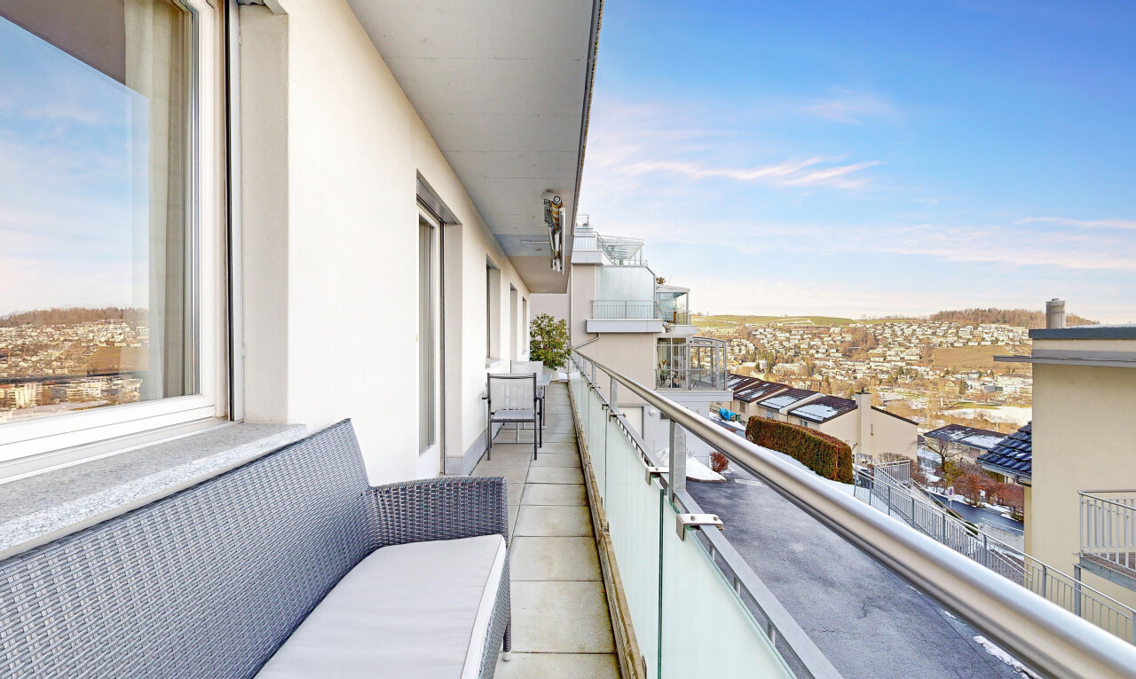 balcon avec balcon, day time, et from property