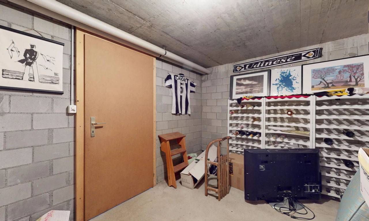 cave avec plafond en béton