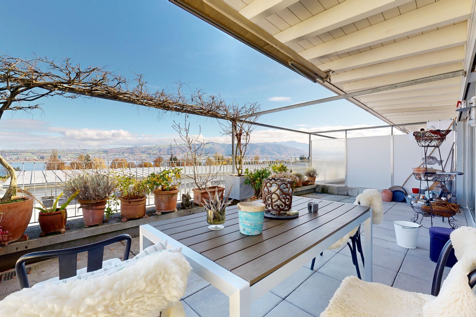 terrasse mit mountain view, blick auf die berge, from property, day time, und terrasse