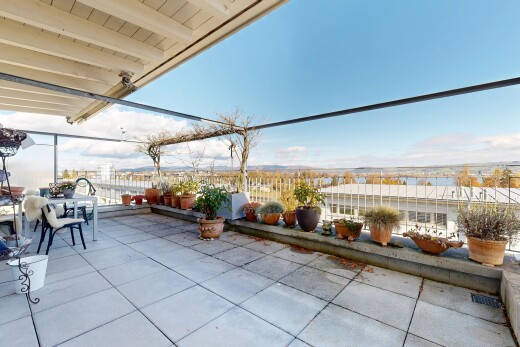 terrasse mit from property und day time