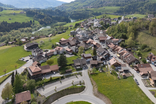 vue sur la montagne avec aerial view, residential view, et vue résidentielle